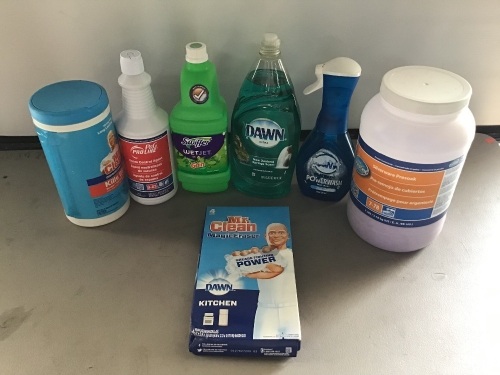 Miscellaneous Cleaning Items, LOT of 7, New - Lot 119