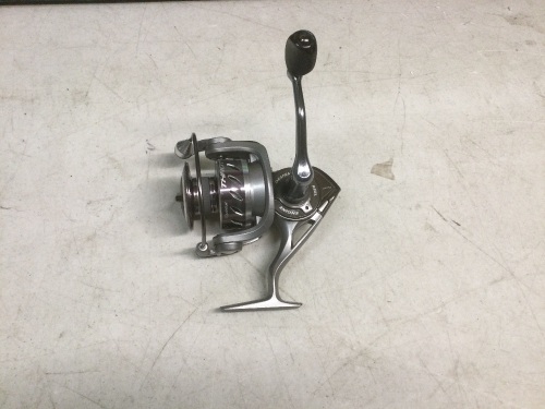 Quantum Throttle II Spinning Fishing Reel - Appears New  - Lot 262