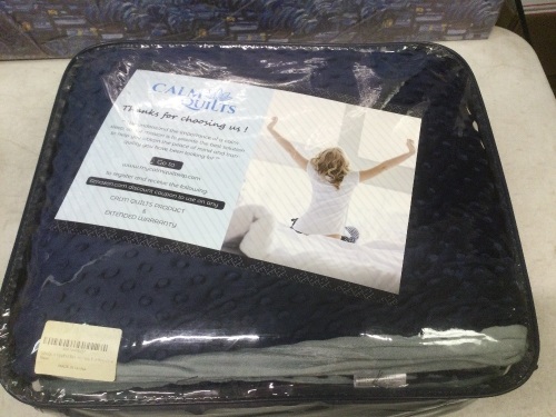 Calm Quilts Weighted Blanket - Appears New  - Lot 568
