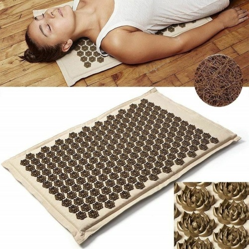 Lotus Spike Mat Acupuncture Pain Relief - Appears New   - Lot 613