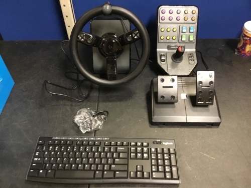 Logitech G Farm Simulator Heavy Equipment Bundle, Steering Wheel Controller for Farm Simulation 19 (or Older), Wheel, Pedals, Vehicule Side Panel Control Deck for PC/PS4 - E-Comm Return  - Lot 646
