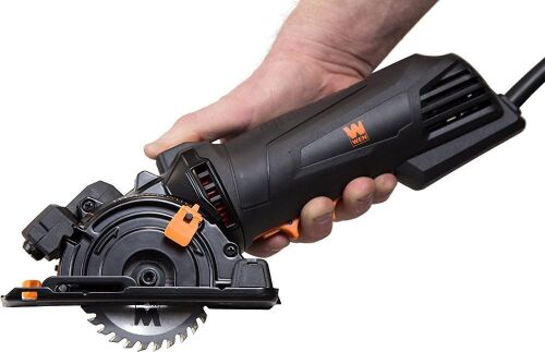 WEN 36704 4.2-Amp 3-3/8-Inch Plunge Cut Compact Circular Saw with Laser, Carrying Case, and Three Blades - Used
