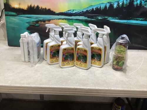 Lot of (11) FoxFarm Don't Bug Me Insect Spray, (2) Plant Doctor Systemic Fungicide & (1) Microbe Life Hydroponics Photosynthesis Plus Microbial Inoculant