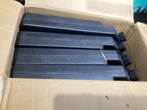 4-Piece Cantilever Offset Patio Umbrella Base Stand w/ Carry Handles - Lot 1070