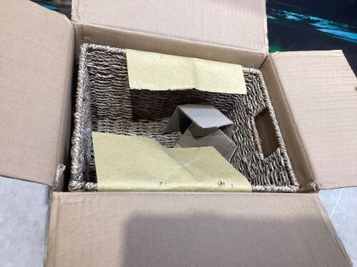 Set of 4 Seagrass Storage Tote Baskets, Laundry Organizer w/ Insert Handles