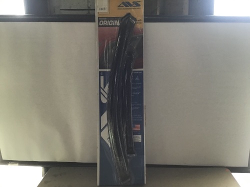 Avs, Acura Visor, Like New, retail - $49.99 - Lot 127