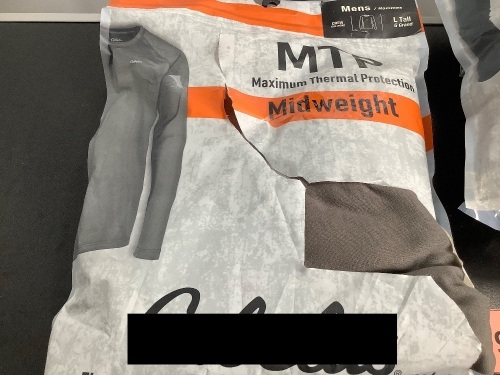 Lot of (2) Men's Thermal, Large, Appears New - Lot 379