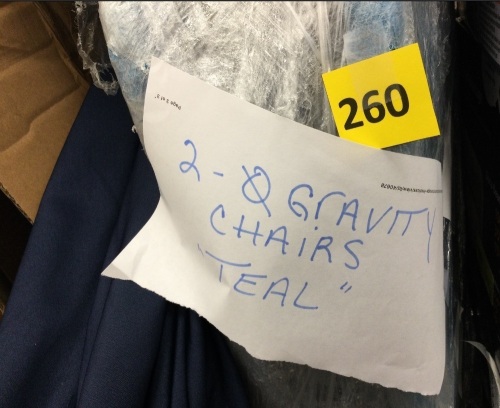 Set of 2 Zero Gravity Chairs, Teal - Lot 260
