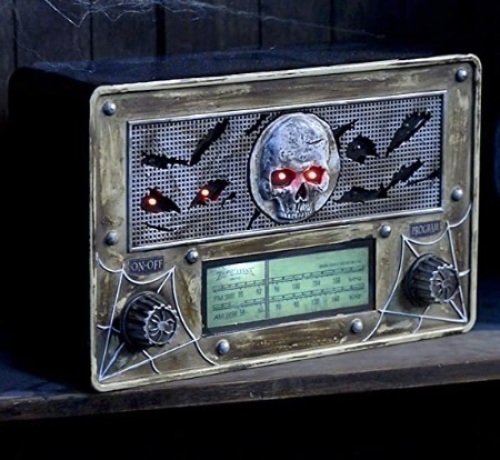 Stay Tombed! Radio - Plays 4 Hours, Lights and Sounds - Lot 569