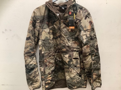 Under Armour Mens Jacket, M, Appears New, Retail 170.00 - Lot 33