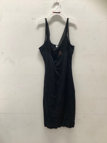 Womens Shapewear Slip, No Size, E-Comm Return - Lot 418