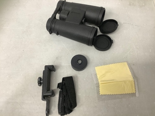 Binoculars, Untested, E-Comm Return - Lot 160