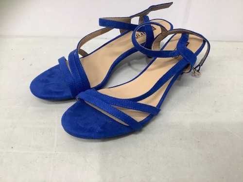 IDIFU Women's Dressy Kitten Heel Sandals, 8, Appears New, Retail 50.99 - Lot 166