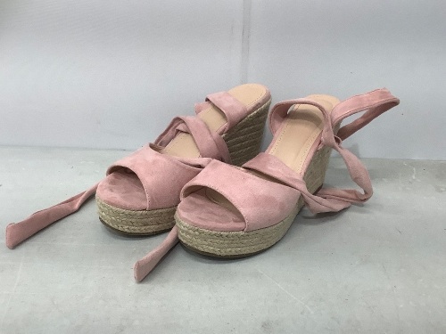 Soda Womens Wedge Sandals, 7.5, Appears New - Lot 210