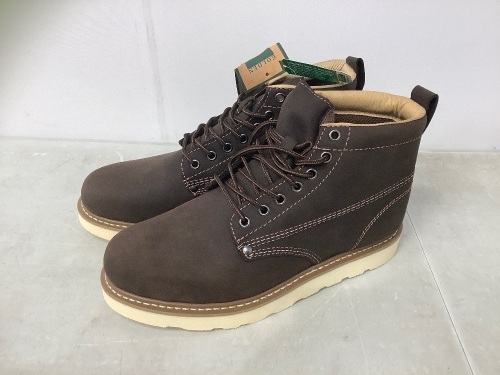Golden Fox Mens Work Boots, 10.5, Appears new, Retail 120.00 - Lot 43