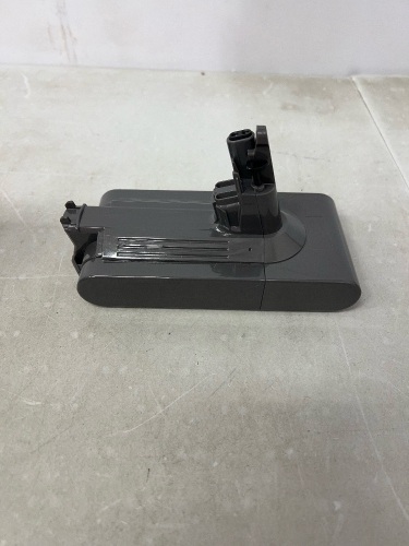 Dyson Vacuum Cleaner V11 Battery, E-Comm Return, Retail 137.99 - Lot 371