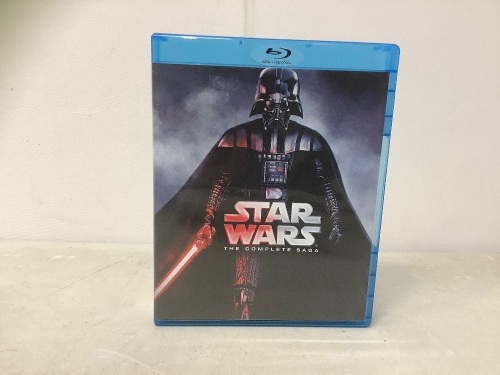 Star Wars: The Complete Saga Blu Ray DVD Set, Appears new, Retail 86.99 - Lot 525