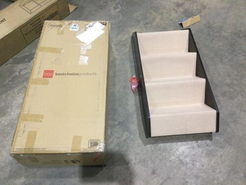 Foldable Adjustable, Non-Slip Wide Wooden Carpeted Pet Step Stairs - Will Not Stand Up, Needs Repair  - Lot 595