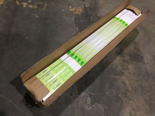 Lot of (25) LED T8 Tube Lights  - Lot 1205