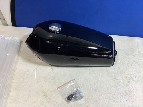 Motorcycle Gas Tank  - Lot 492