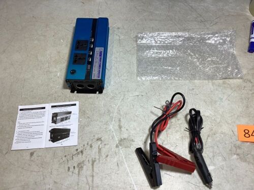 1500W Smart Power Inverter  - Lot 849