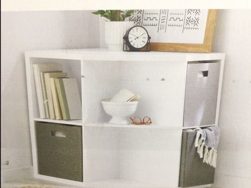 4-CUBE CORNER ORGANIZER,APPEARS NEW - Lot 23