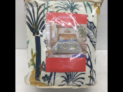 Jungle Print Duvet Cover & Sham Set - Opalhouse designed with Jungalow,NEW - Lot 122