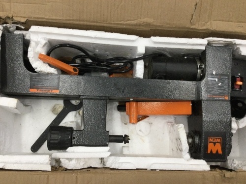 WEN LA3421 3.2-Amp 8-Inch by 13-Inch Variable Speed Mini Benchtop Wood Lathe,E-COMMERCE RETURN - Lot 223