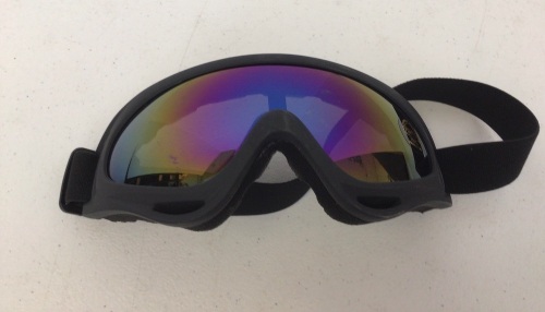 Unbranded Ski Googles with Polycarbonate Lenses, E-Commerce Return - Lot 244