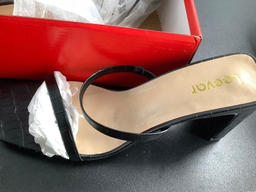 Women's Dress Sandals, 9.5, Appears New - Lot 102