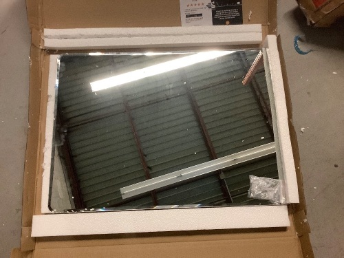 Rectangle Beveled Mirror, Appears New - Lot 150