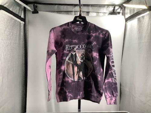 Fleetwood Mac Women's Sweatshirt, XS, Appears New - Lot 204