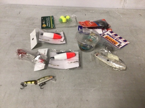 Lot of (10) Fishing Items, E-Comm Return - Lot 272