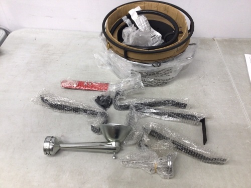 6.5qt Fish Fryer Kit, E-Comm Return - Lot 428