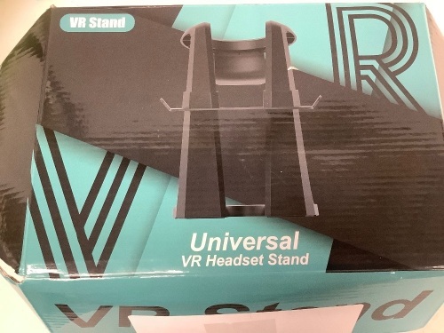 VR Headset Stand, Appears new - Lot 321