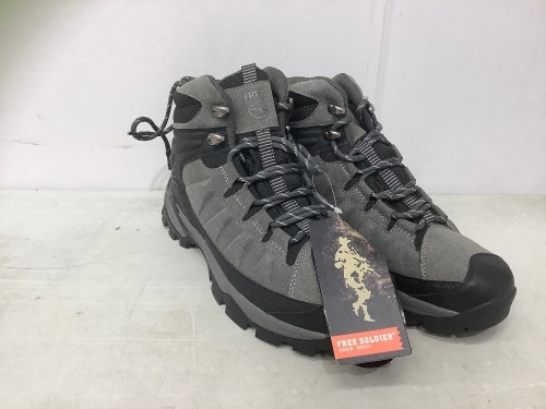 Free Soldier Mens Boots, 9.5, Appears new - Lot 283