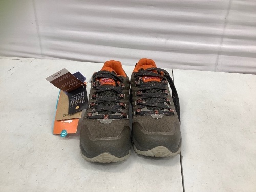 Ascend Mens Shoes, 8M, Appears new - Lot 190