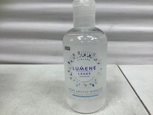Lot of (18) Lumene Micellar Water, New - Lot 389