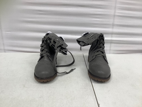 Dream Pairs Womens Boots, 5, E-Comm Return, Retail 62.99 - Lot 57