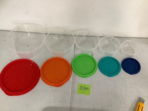 4 Set of Food Containters - Lot 2089