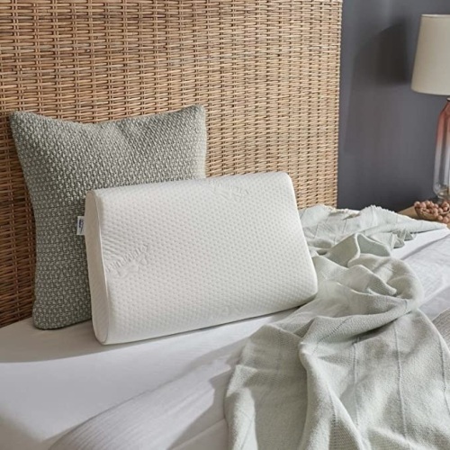 Tempurpedic , Pillow, L:ike New, Retail - $149 - Lot 178