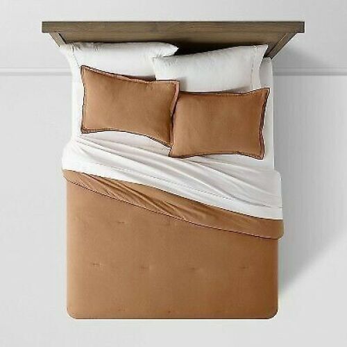 Full/Queen Flannel Comforter & Sham Set, Copper - Lot 588