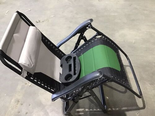 Zero Gravity Patio Chair - Lot 698