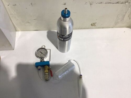 WK Fuel Injection Cleaner Canister Vacuum System Cleaner Intake Valve Pressure Tester - Lot 938
