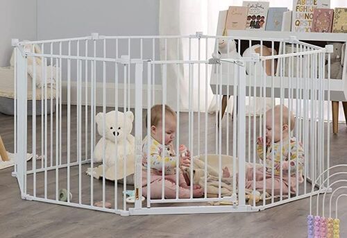 Regalo 192" Super Wide Adjustable Baby Gate and Play Yard, 4-In-1 - Lot 478