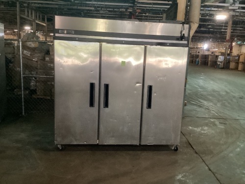 Maxx Cold  72-cu ft Frost-Free Commercial Freezer - For Parts or Repair   - Lot 709