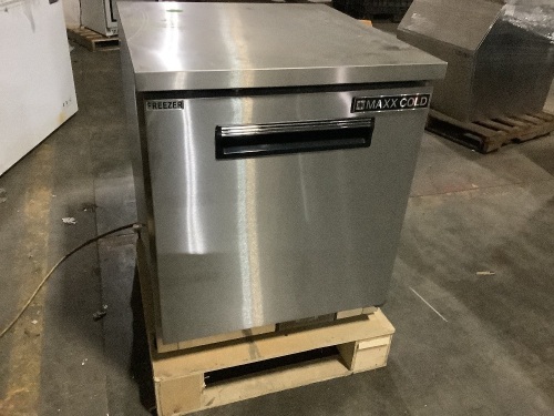 MXCF27UHC 27.5” Single Door Undercounter Freezer, Stainless Steel - For Parts or Repair  - Lot 117