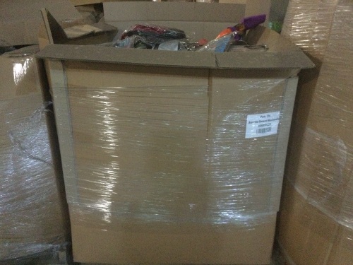 Pallet of Halloween Costumes & Accessories, Party Supplies, Decorations & More - High Piece Count!  - Lot 295