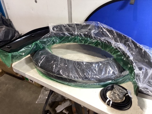 Fender Flares for 04-08 Ford F150  - Lot 896