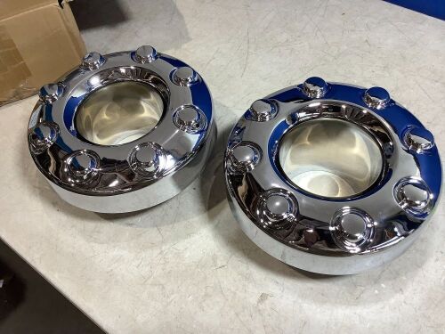 Set of 2 Chrome Center Caps, Unknown Fit - Lot 1135